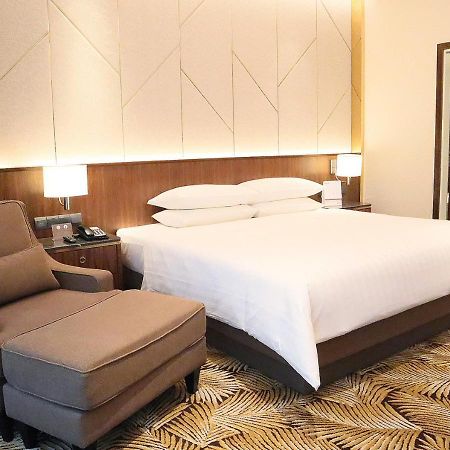 Sunway Hotel Big Box Нусаджая Екстериор снимка