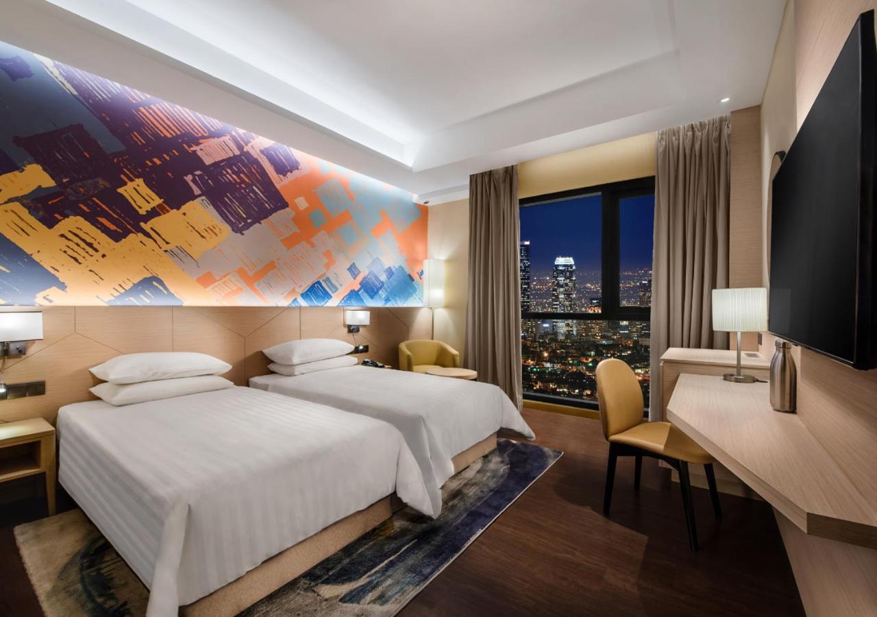 Sunway Hotel Big Box Нусаджая Екстериор снимка