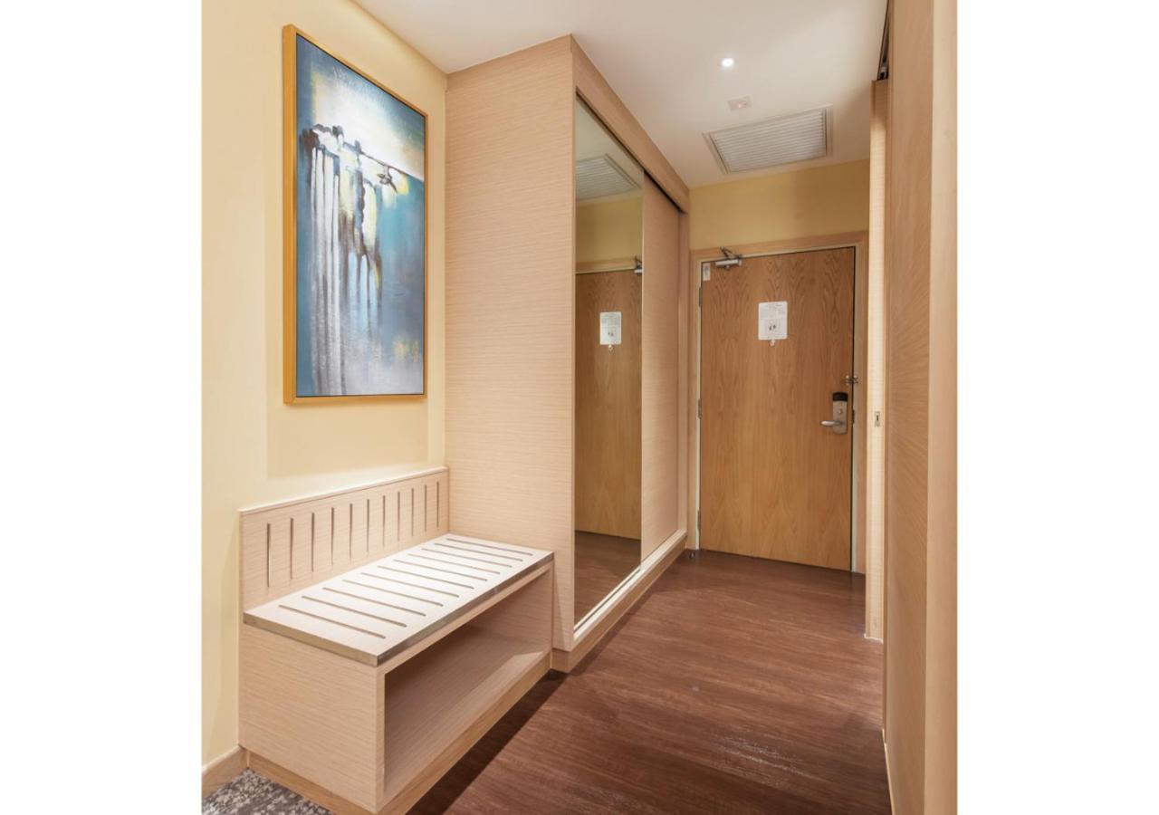 Sunway Hotel Big Box Нусаджая Екстериор снимка